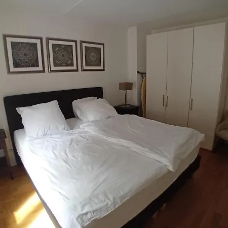 Stylish Flat In The Heart Of Zurich's Old